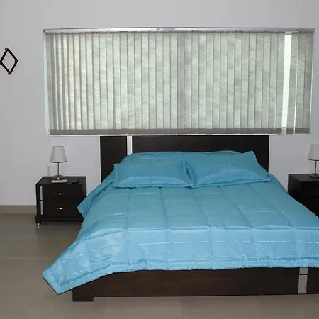 Torres Del Lago 1403